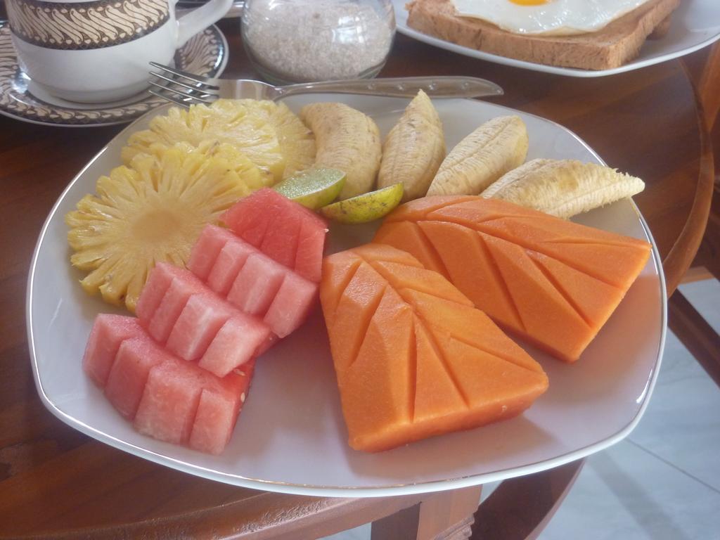 אמד Tambun Sari Beach Homestay מראה חיצוני תמונה